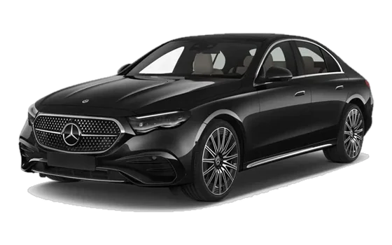 Mercedes-Benz Classe E noire, berline d'affaires